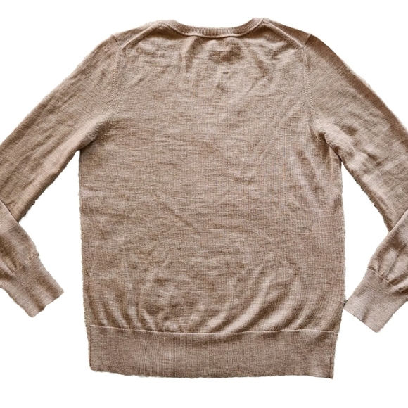 Banana Republic Extra Fine Knit Washable Merino Wool Sweater Size M Color Camel - Picture 10 of 10